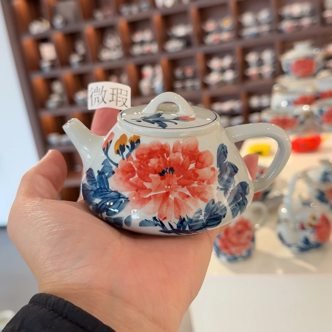 釉下手绘茶具微瑕