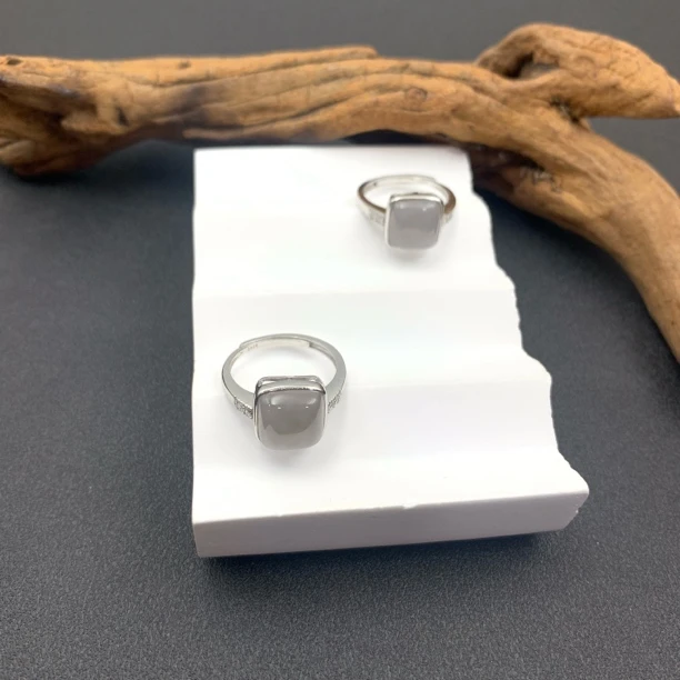 和田玉戒指-多样性发一-251102001【尺寸约9mm】