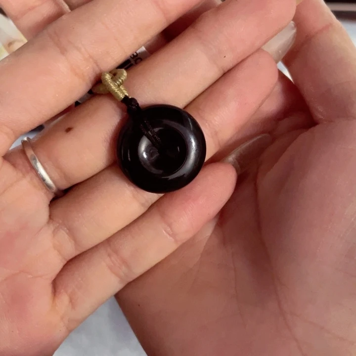 翡翠未镶嵌颈饰1111