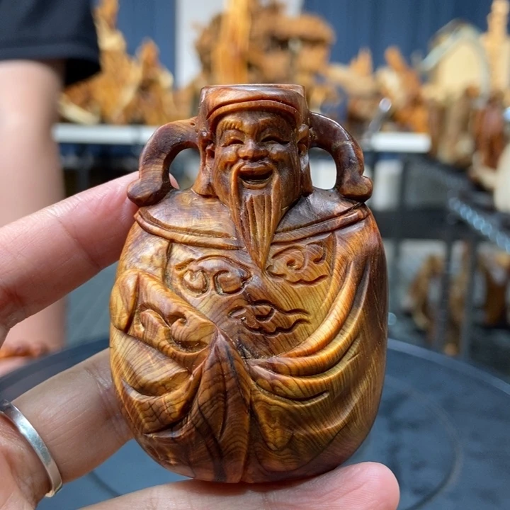 柏木（崖柏）手把件