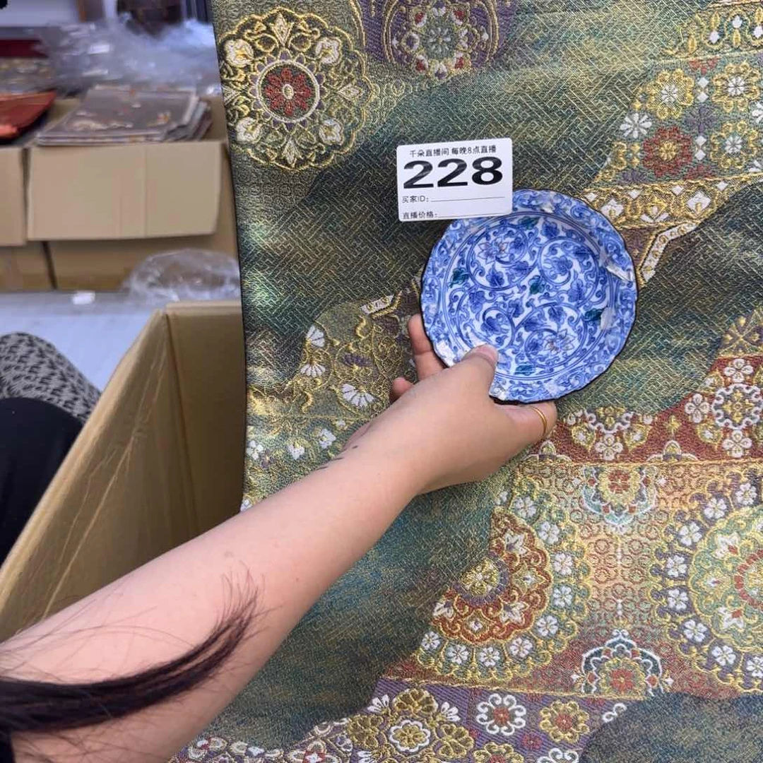 手工艺品琉璃你****？