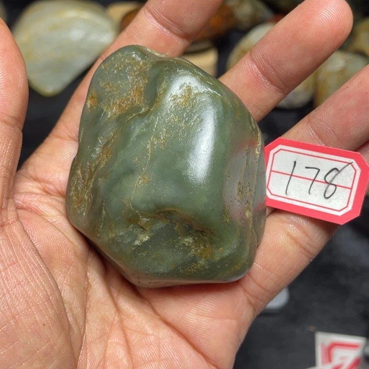 颈饰未镶嵌和田玉178