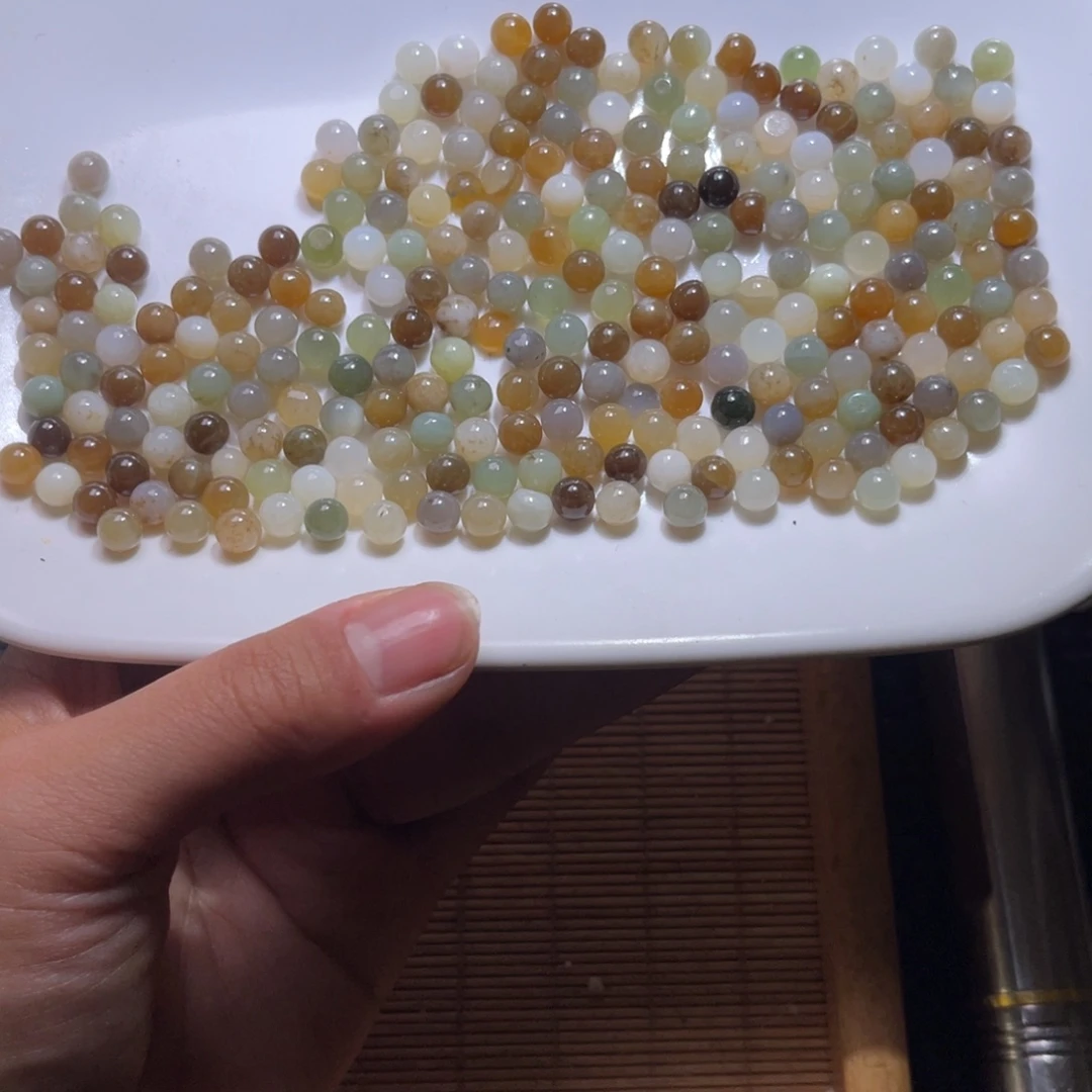 未镶嵌和田玉车挂