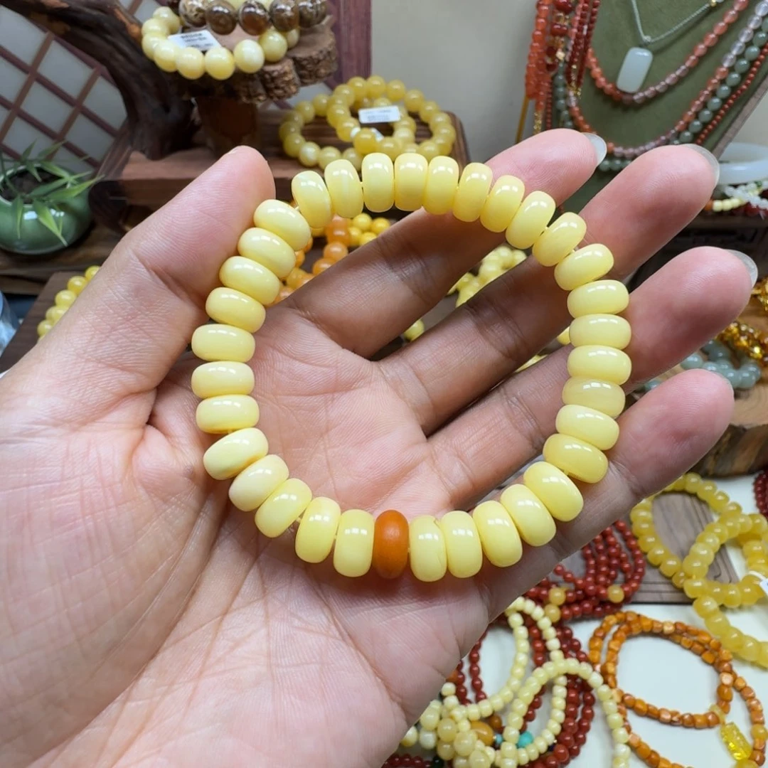 未镶嵌琥珀手链白花蜡饼子单圈