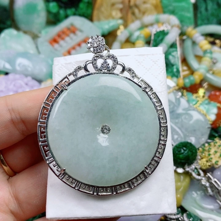 翡翠吊坠(不含链)未镶嵌