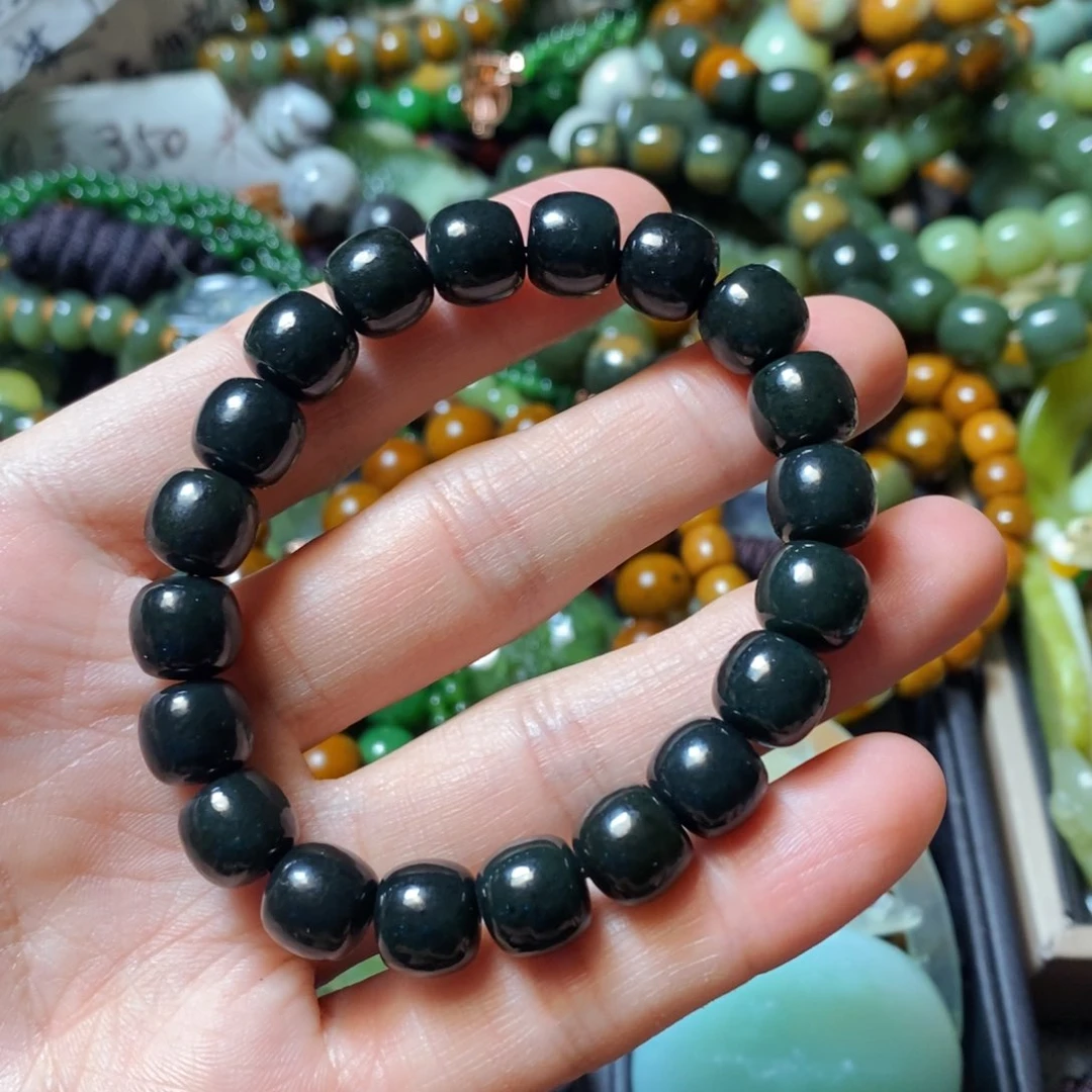 岫岩老玉（透闪石质玉）未镶嵌颈饰