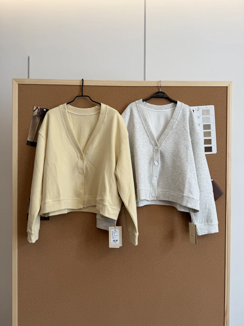 孔一粒N5909二色卫衣