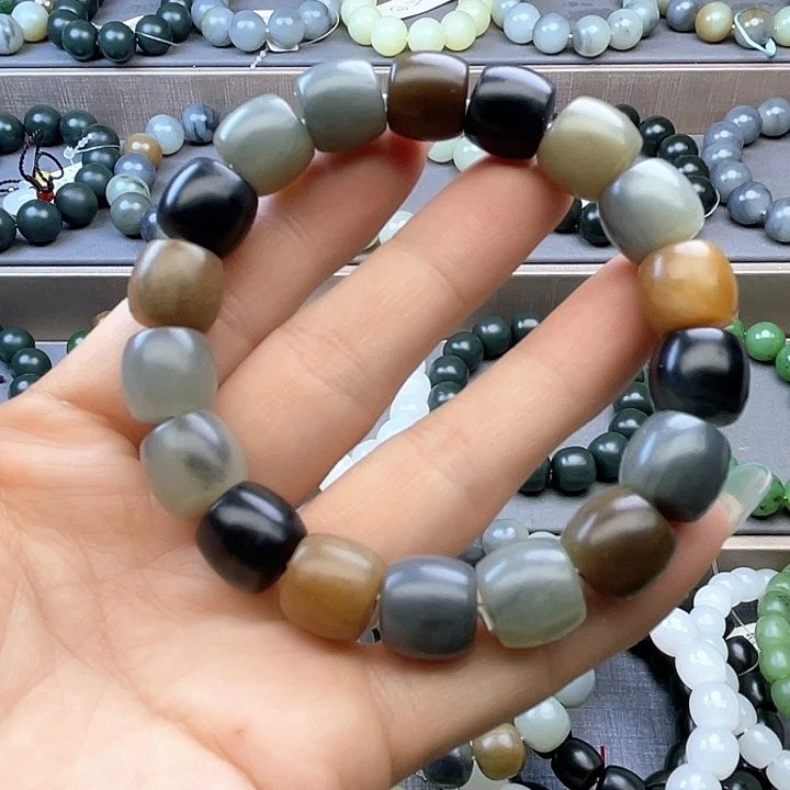 手链未镶嵌和田玉