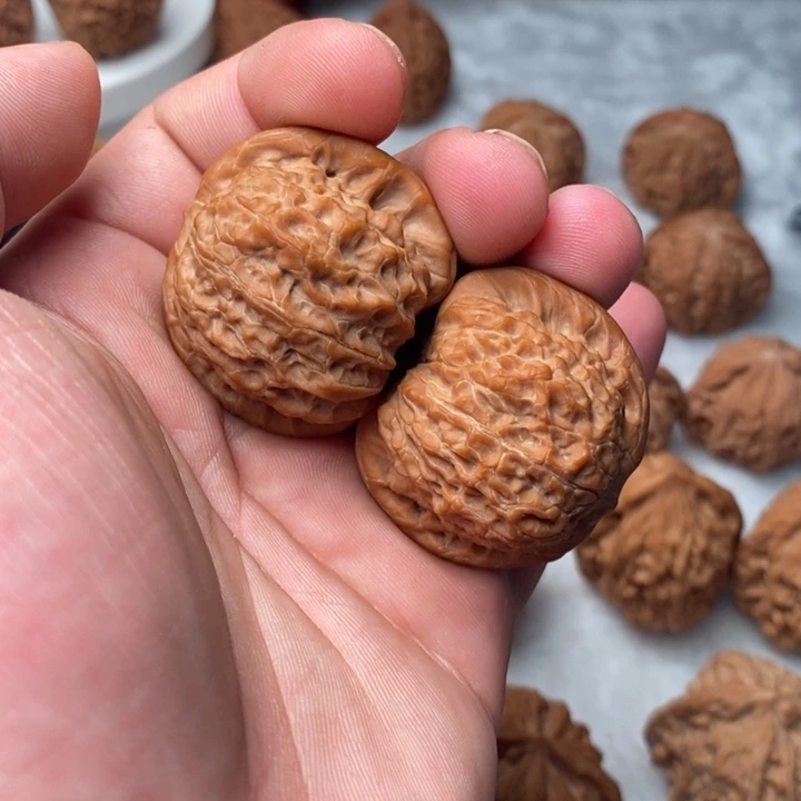 把件文玩核桃39尺血麒麟