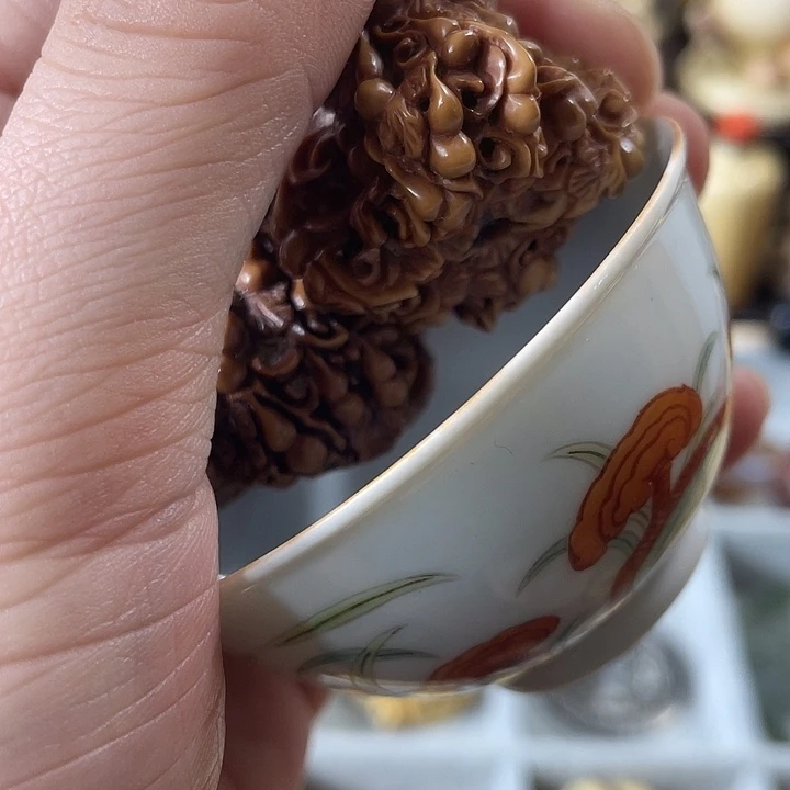 润***同瓷片精品雕刻工艺品