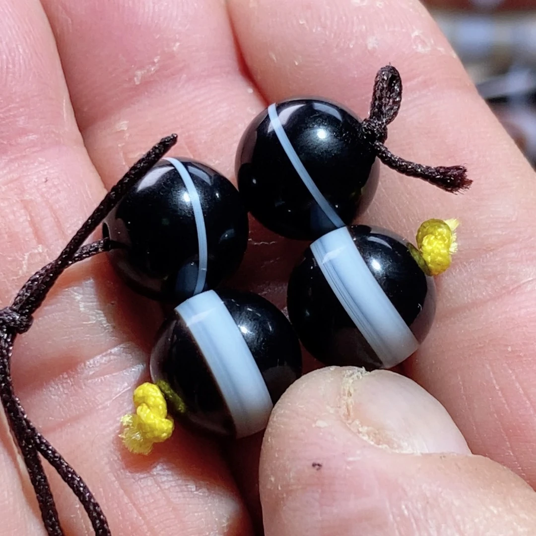 玛瑙/玉髓颈饰未镶嵌森*