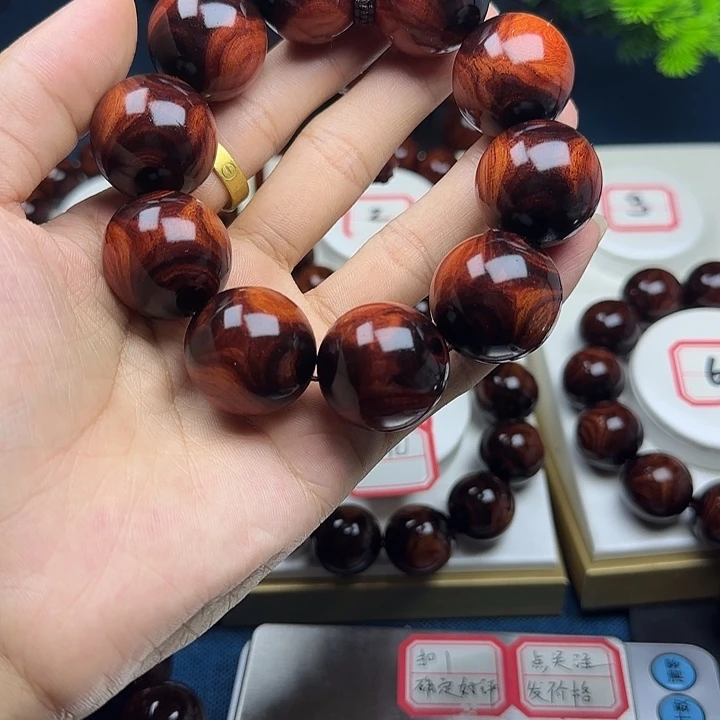 喆***黄花梨/降香黄檀2.5