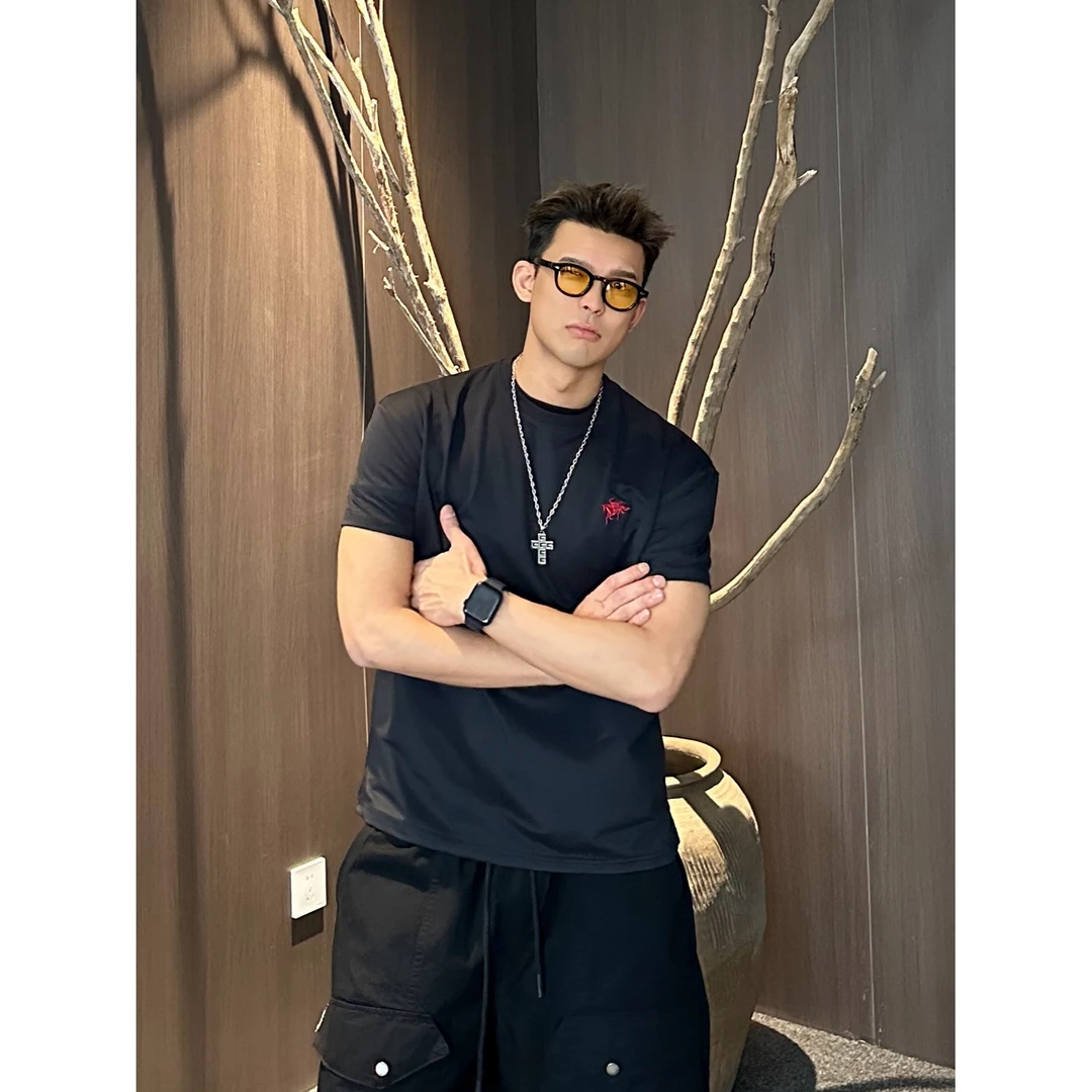 【Mark马克】夏季男士刺绣冰感速干吸汗运动修饰身材收袖口圆领短袖