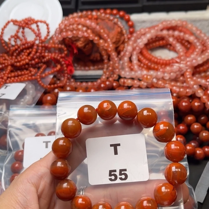 南红玛瑙未镶嵌多样性发货默认微瑕称重13mm