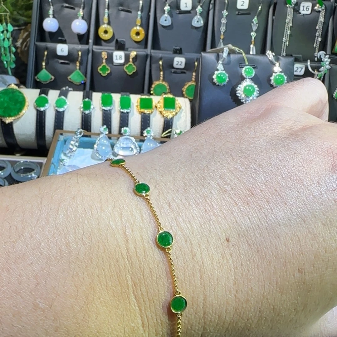 翡翠18K金镶嵌颈饰手链