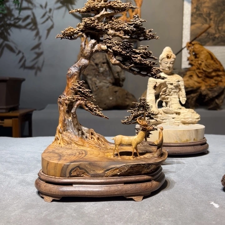雪***梅金丝楠一路相伴摆件作品