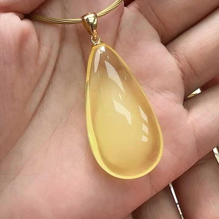 颈饰未镶嵌南红玛瑙