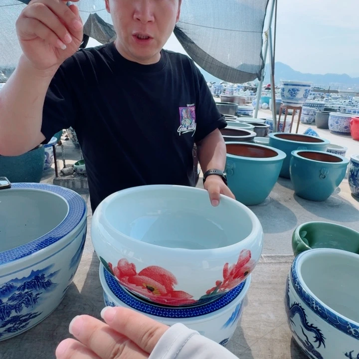 瓷片直径32，高14。。。。
