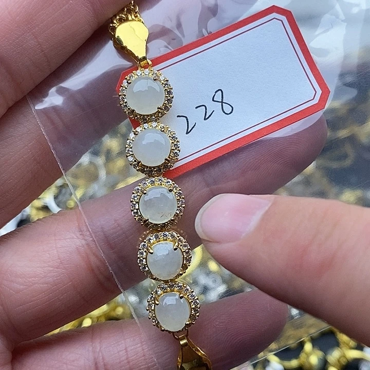 翡翠未镶嵌戒指228