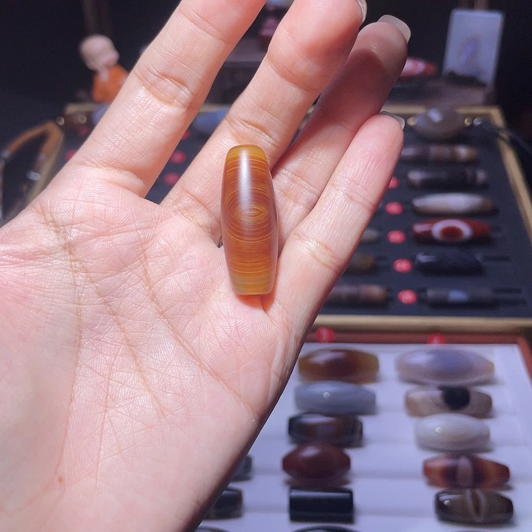 玛瑙/玉髓未镶嵌吊坠(赠链)