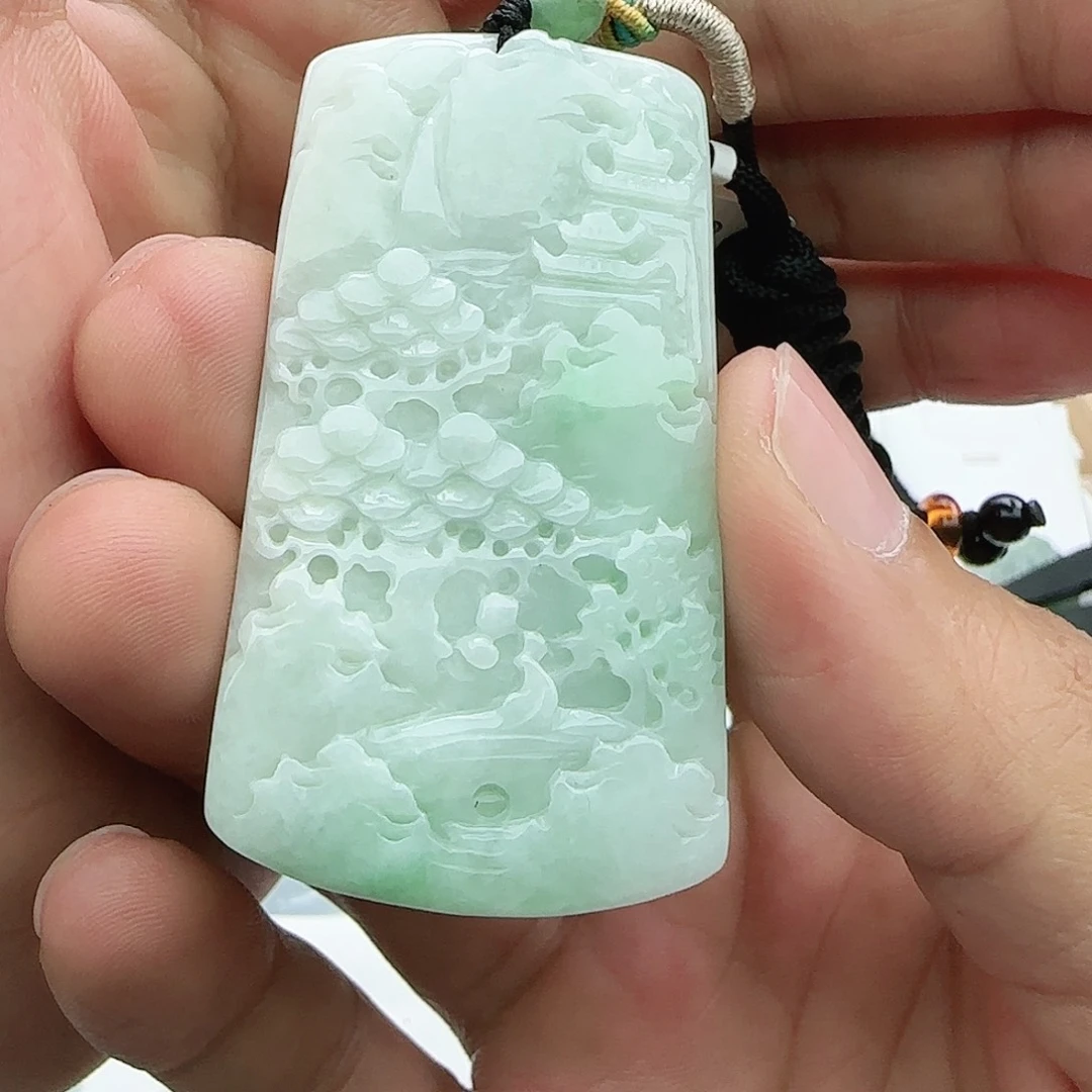 翡翠未镶嵌颈饰翡翠