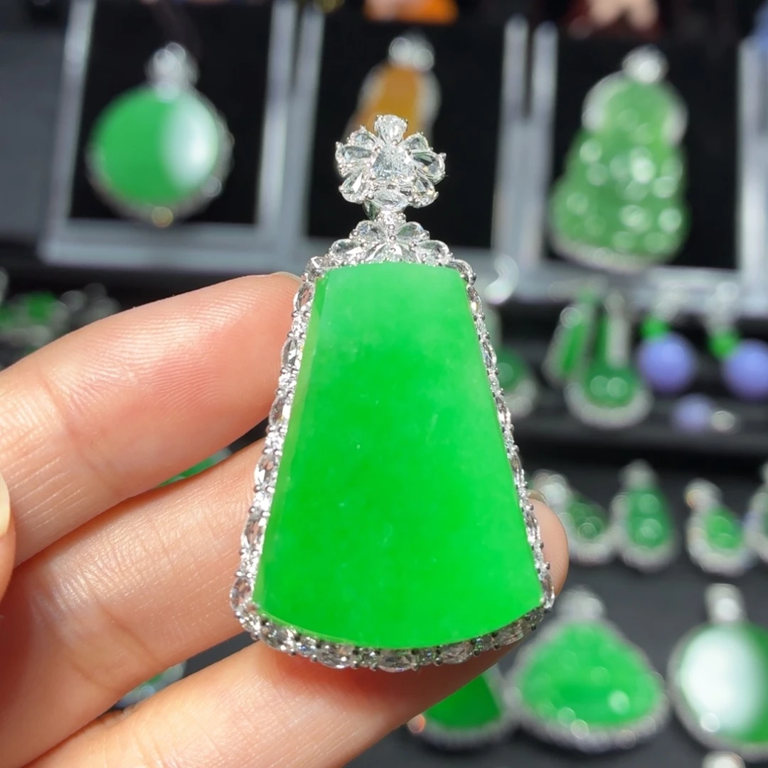 翡翠18K金镶嵌吊坠(不含链)199号