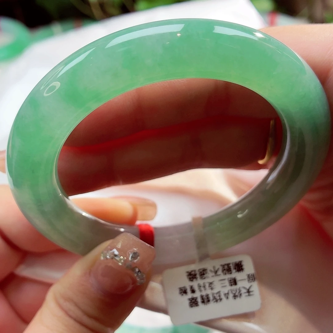 翡翠未镶嵌手镯胖圆88-14