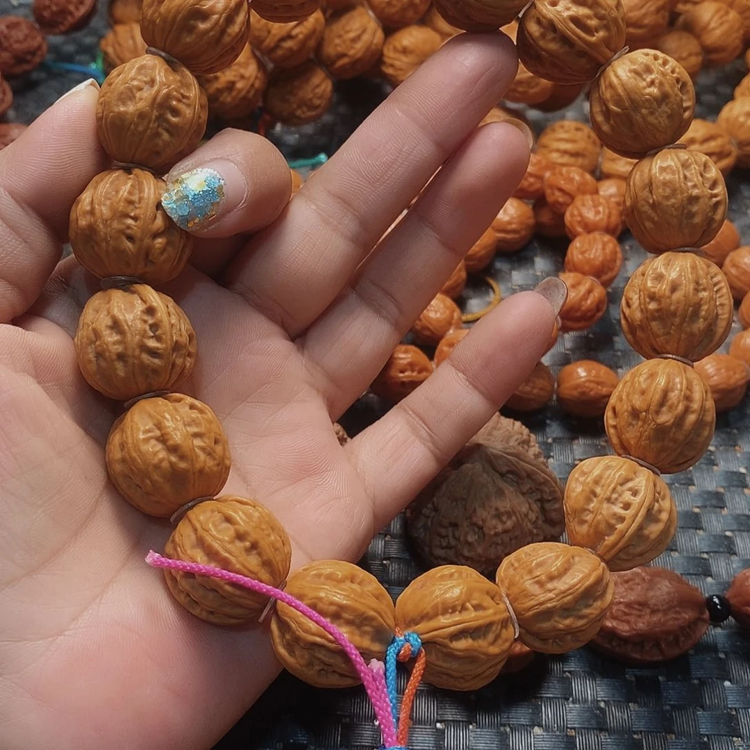 前***。文玩核桃手串树王八棱