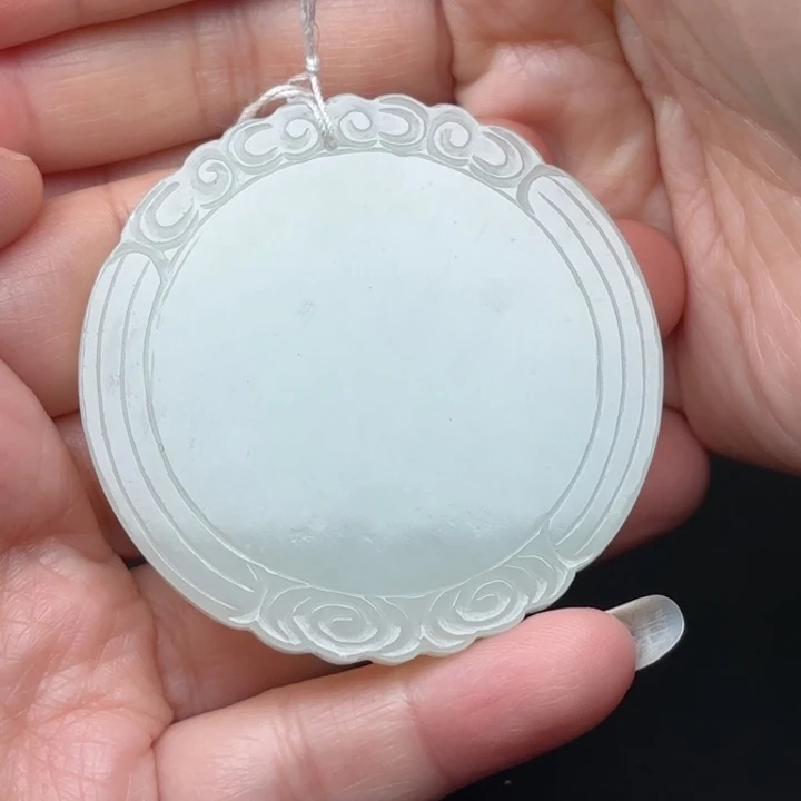 未镶嵌和田玉挂件曹***。