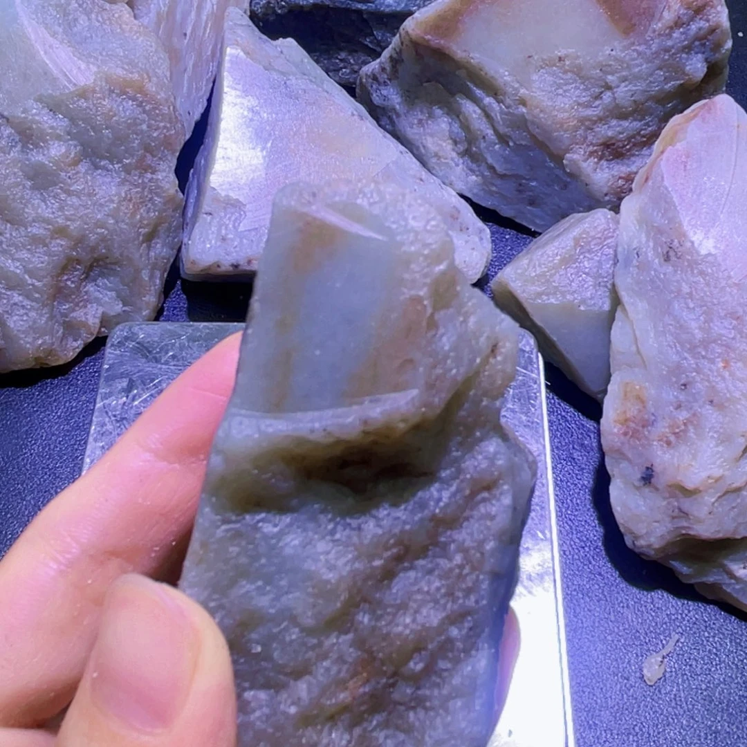 未镶嵌和田玉珠宝半成品