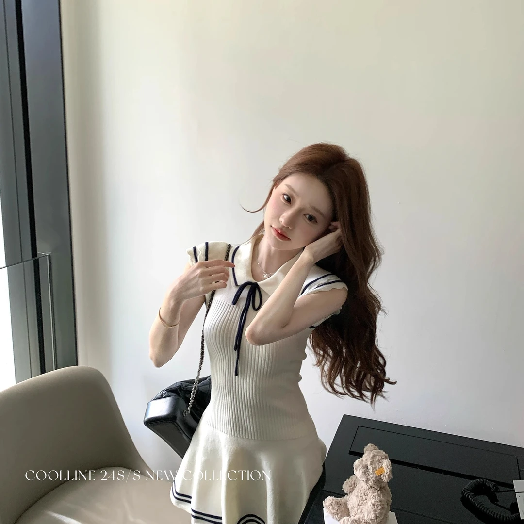 遇见夏天学院FEEL海军风小飞袖软糯减龄针织系带辣妹短款连衣裙女