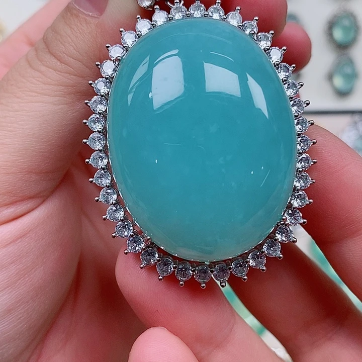 蛇纹石玉吊坠银S925镶嵌一**尘