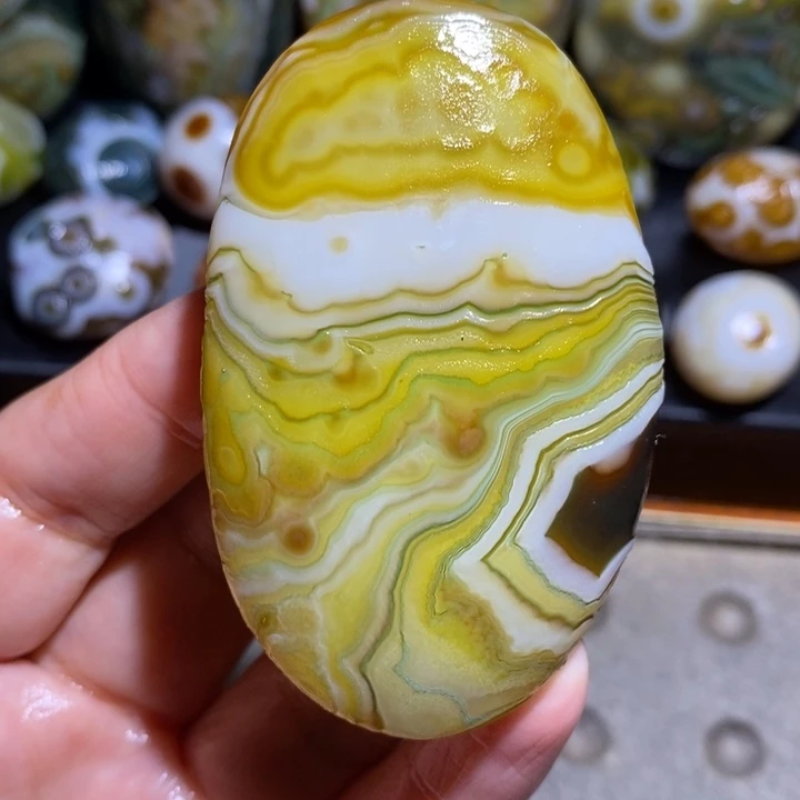 未镶嵌玛瑙/玉髓珠宝半成品167