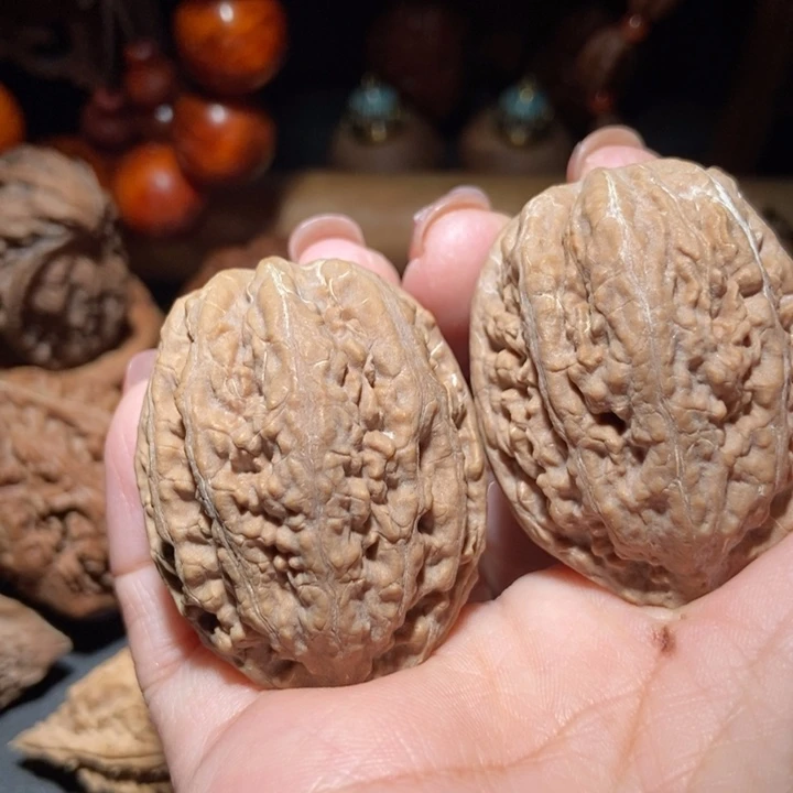 把件文玩核桃东北楸子小雪90