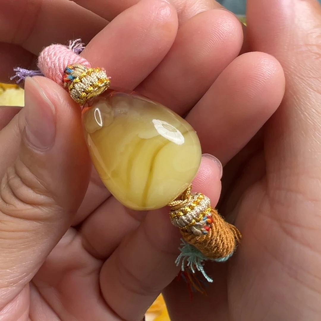 裸石蜜蜡未镶嵌蜜蜡