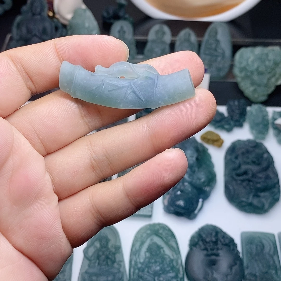 定制翡翠未镶嵌竹节