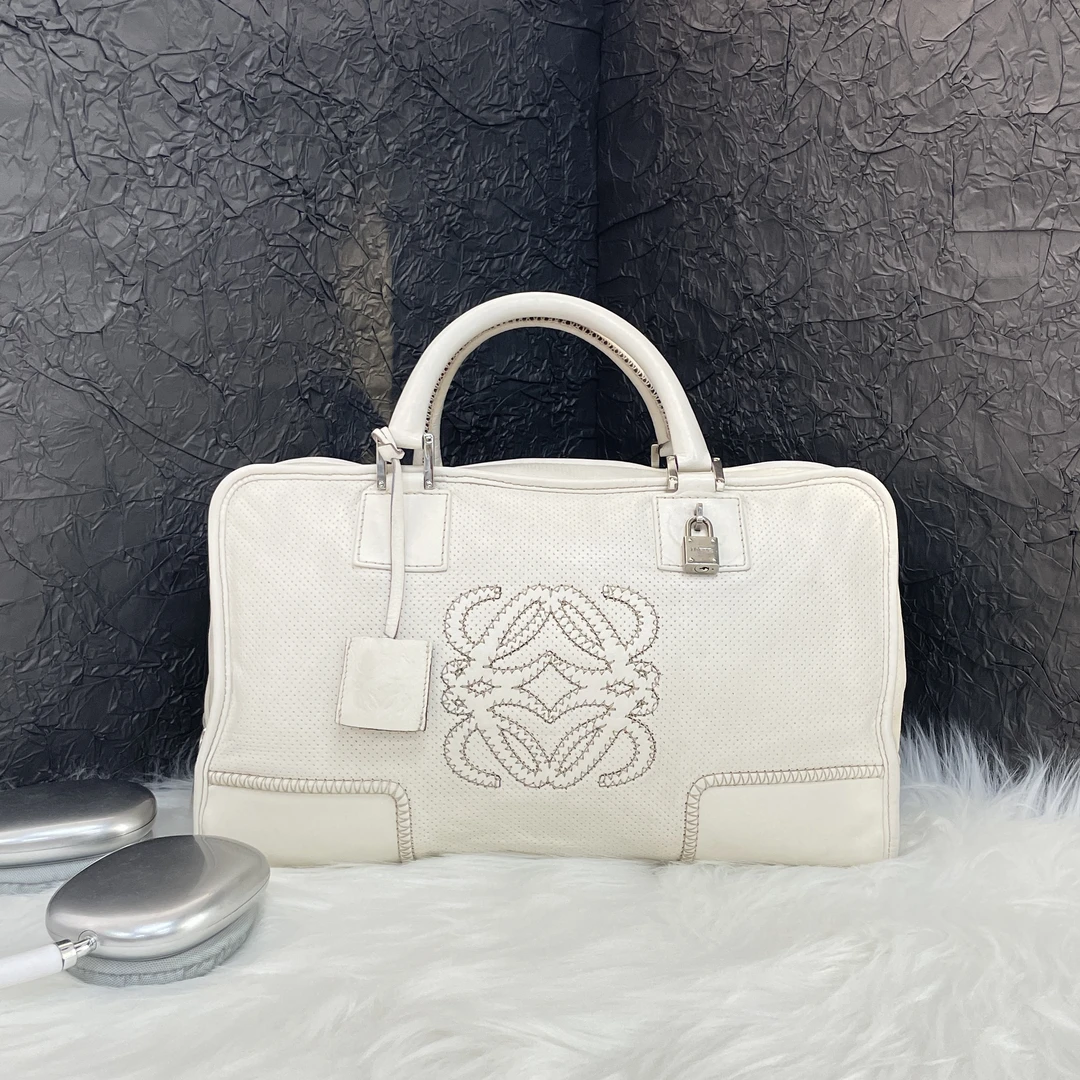 95新 LOEWE/罗意威 罗意威亚马逊白色手提包