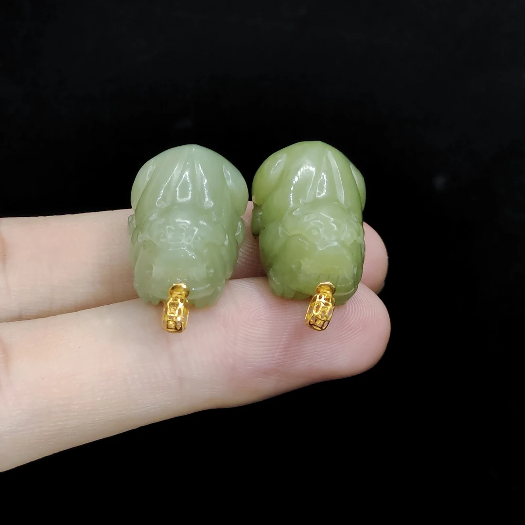 18k金和田玉貔貅吊坠赠链Y13【多样性发其一】约24-14-11mm