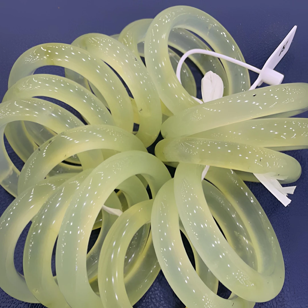 岫玉手镯固定链接下单请于主播沟通 不沟通默认发