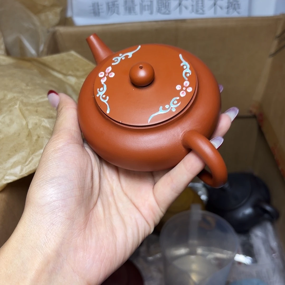 甄选宜兴本土紫砂壶