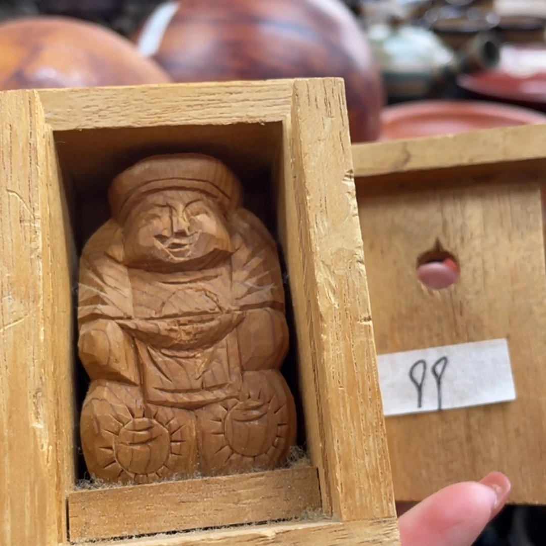 【闪购商品】-微瑕_ 回流物品，不是全新