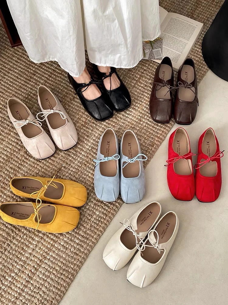 AIWEINI 复古褶皱圆头蝴蝶结芭蕾舞鞋韩版极简风百搭软底单鞋b