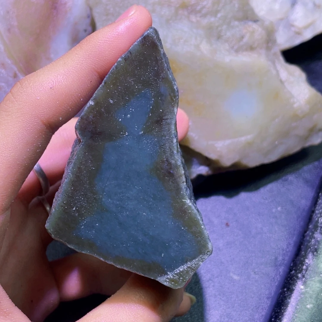未镶嵌和田玉珠宝半成品