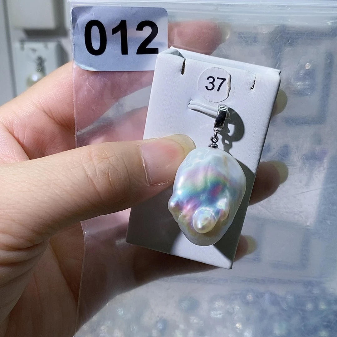 淡水珍珠合金颈饰