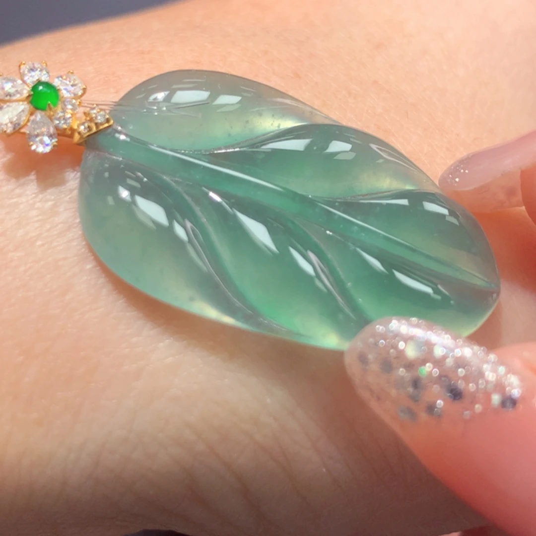 定制翡翠18K金镶嵌翡翠