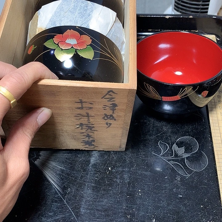 瓷片没人接了电话你说是么话