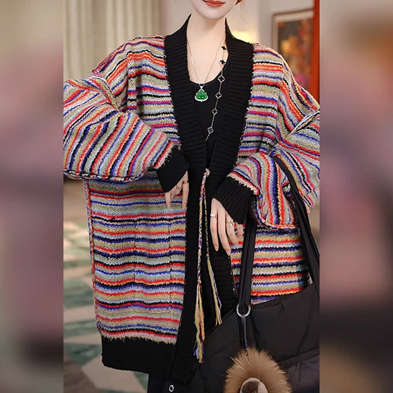 2025休闲风开衫外套宽松剪裁独特纹理轻松营造随性自在穿搭氛围