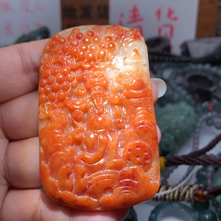 翡翠颈饰未镶嵌保真天然A货翡翠