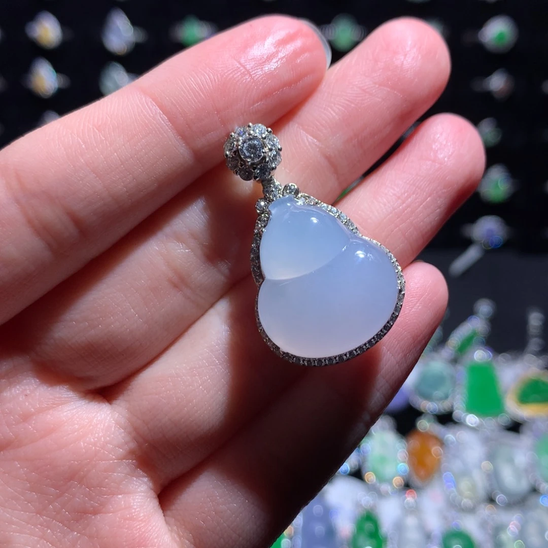 翡翠颈饰银S925镶嵌天然翡翠