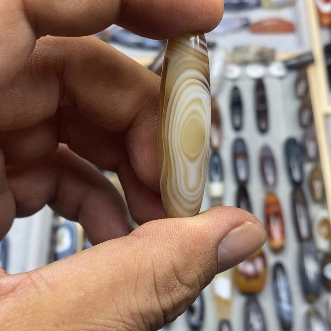 未镶嵌玛瑙/玉髓珠宝半成品